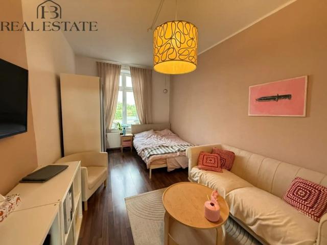 1 Zimmer Wohnung mit Balkon, Keller und Stellplatzoption