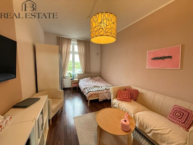 1 Zimmer Wohnung mit Balkon, Keller und Stellplatzoption