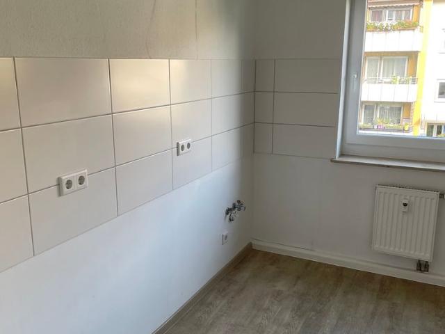 1 Zimmer Wohnung mit Balkon im 1. Obergeschoss in Kassel Harleshausen