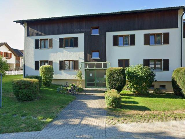 1 Zimmer Wohnung mit Balkon und einem Tiefgaragenplatz