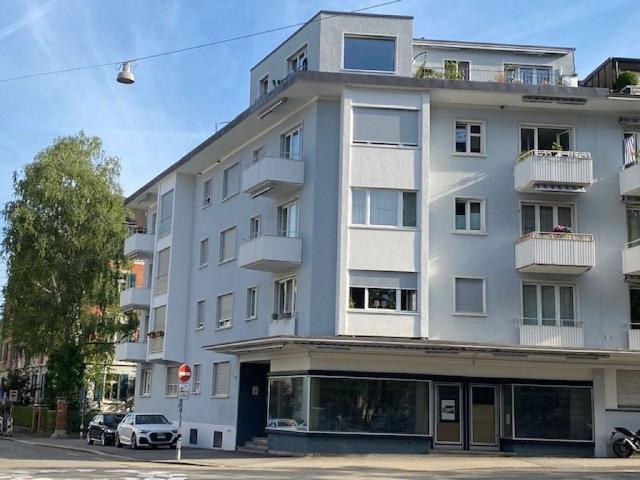 1 Zimmer Wohnung mit Balkon Zentrale Lage