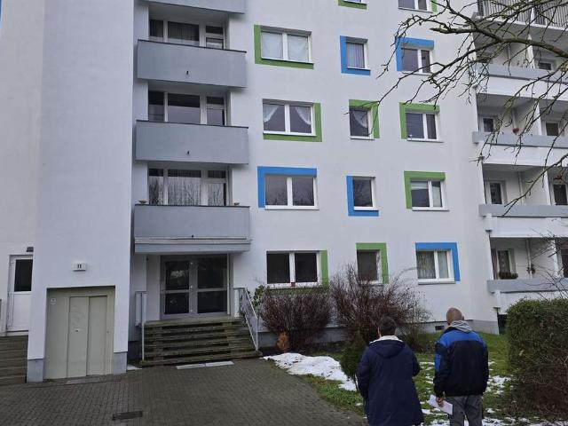 1 Zimmer Wohnung mit Einbauküche zu vermieten