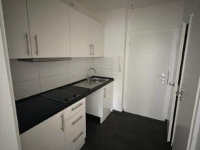 1 Zimmer Wohnung mit Einbauküche im Herzen von Groß Buchholz