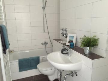1 Zimmer Wohnung mit großem Balkon und Weitblick über Mainz