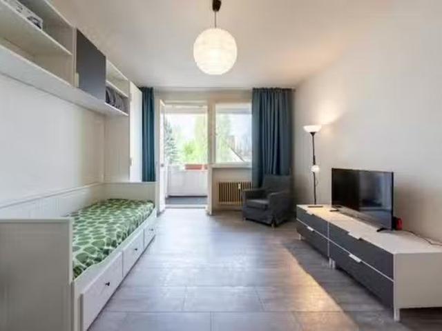 1 Zimmer Wohnung in Manteuffelstraße, Bezirk Tempelhof Schöneb.