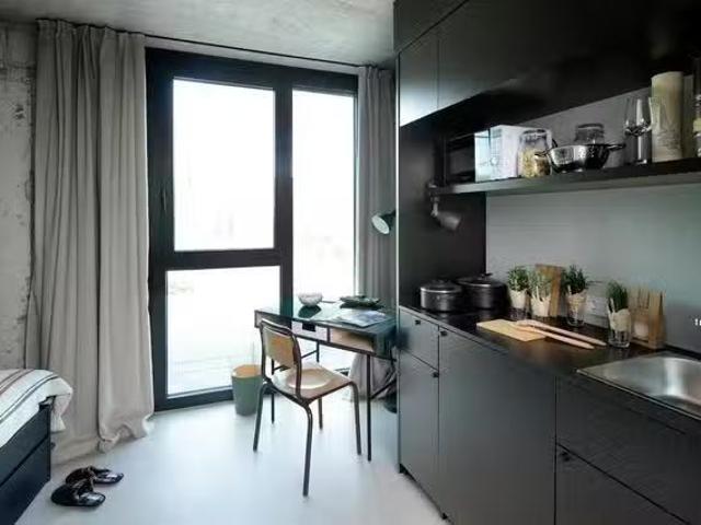 1 Zimmer Wohnung in Marie Curie Straße, Niederursel