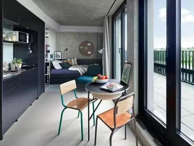 1 Zimmer Wohnung in Marie Curie Straße, Niederursel