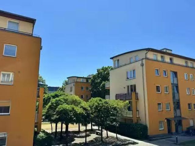 1 Zimmer Wohnung in Mariendorfer Weg, Bezirk Neukölln