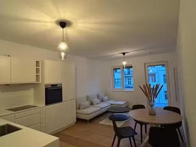 1 Zimmer Wohnung in Markgrafendamm, Bezirk Friedrichshain Kreu.