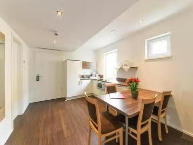 1 Zimmer Wohnung in Max Rappenglitz Ring, Gernlinden