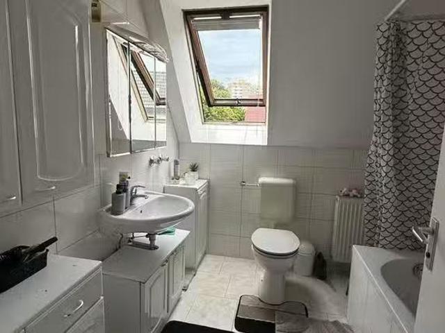 1 Zimmer Wohnung in Messterweg, Bezirk Spandau