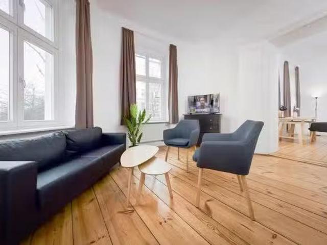 1 Zimmer Wohnung in Metzer Straße, Prenzlauer Berg