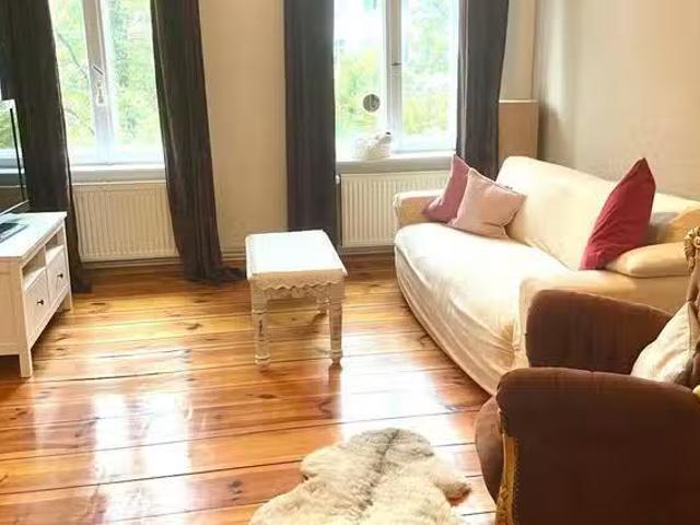 1 Zimmer Wohnung in Metzer Straße, Prenzlauer Berg