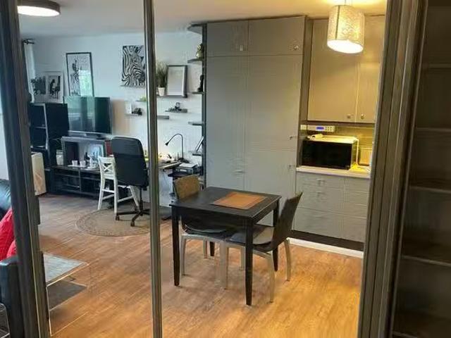 1 Zimmer Wohnung in Mittlerer Hasenpfad, Sachsenhausen