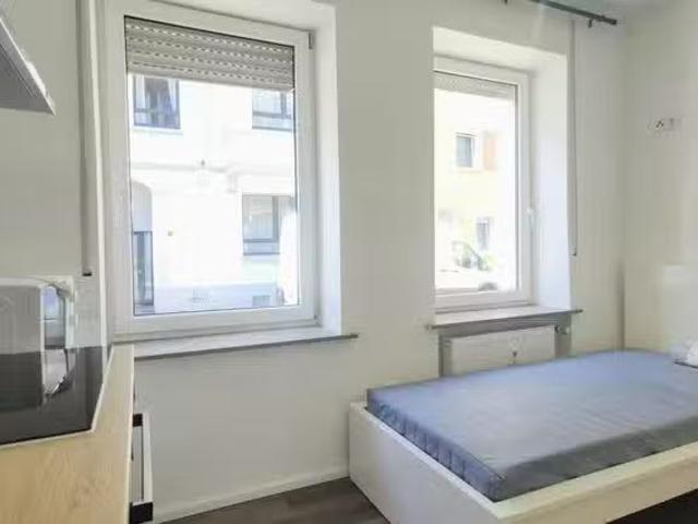 1 Zimmer Wohnung in Mozartstraße, Mitte
