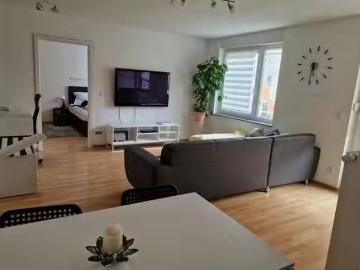 1 Zimmer Wohnung in Neunkirchner Straße, Thalkirchen