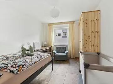 1 Zimmer Wohnung in Aidenbachstraße, Solln