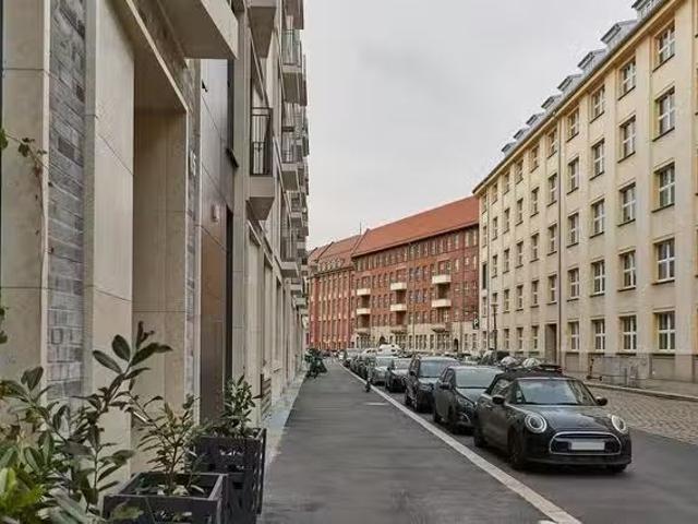1 Zimmer Wohnung in Am Köllnischen Park, Mitte