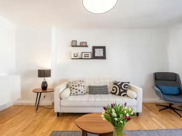 1 Zimmer Wohnung in Angermünder Straße, Bezirk Pankow