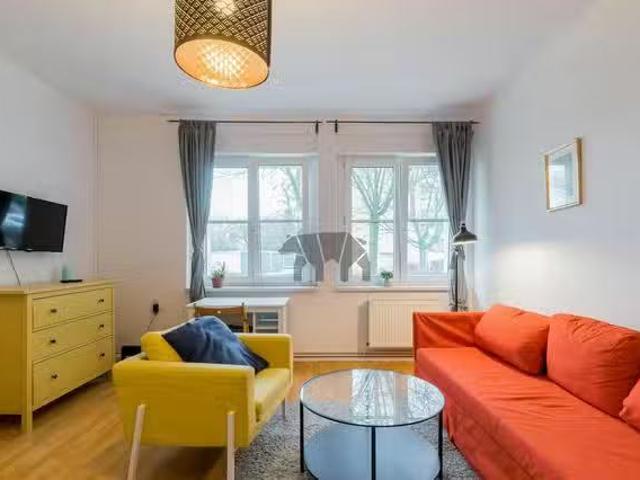 1 Zimmer Wohnung in Bernkastler Straße, Lankwitz