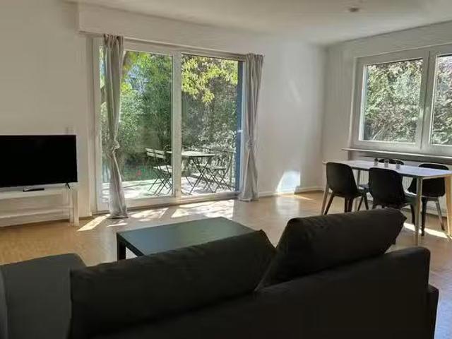 1 Zimmer Wohnung in Blauenstraße, Niederrad