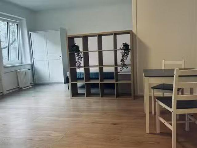 1 Zimmer Wohnung in Blissestraße, Bezirk Charlottenburg Wilmer.