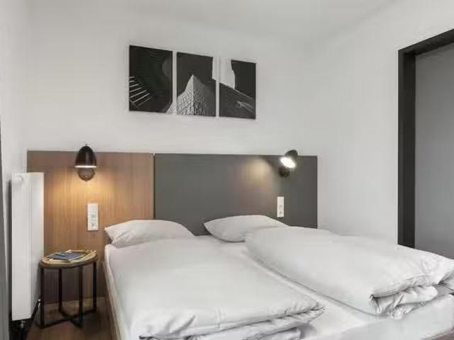 1 Zimmer Wohnung in Borsigallee, Frankfurt Ost