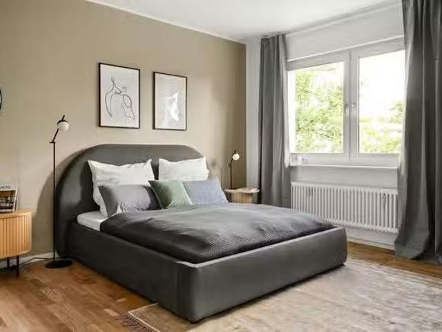 1 Zimmer Wohnung in Bruchwitzstraße, Lankwitz