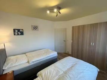 1 Zimmer Wohnung in Chemnitzer Straße, Bezirk Marzahn Hellersd.