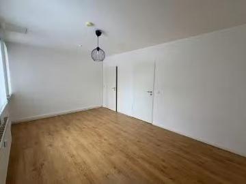 1 Zimmer Wohnung in Chemnitzer Straße, Bezirk Marzahn Hellersd.