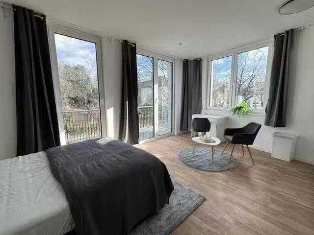 1 Zimmer Wohnung in Crailsheimer Straße, Steglitz