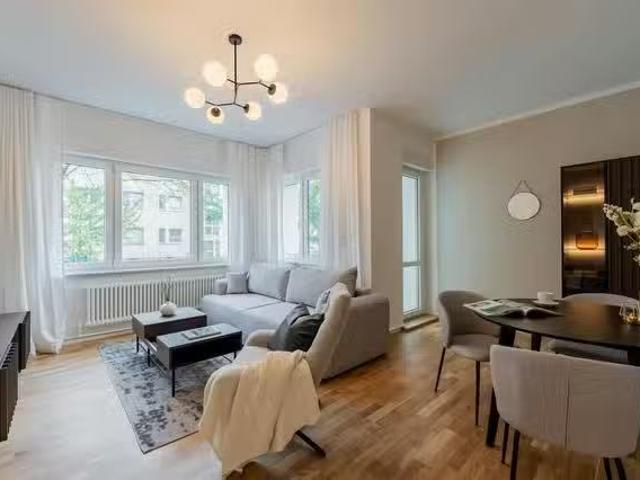 1 Zimmer Wohnung in Dürkheimer Straße, Lankwitz