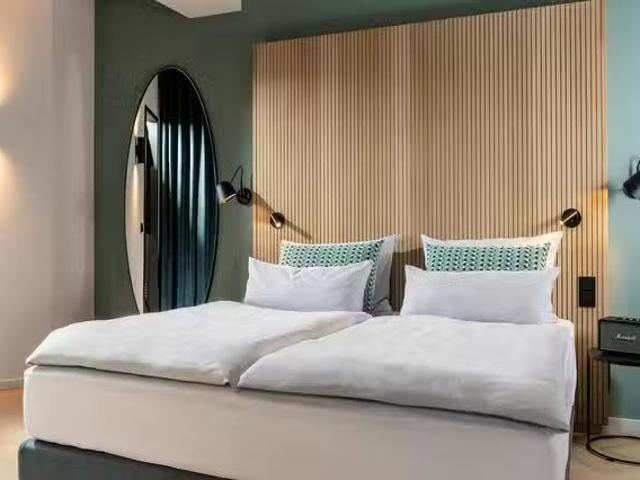 1 Zimmer Wohnung in Ditmar Koel Straße, Neustadt