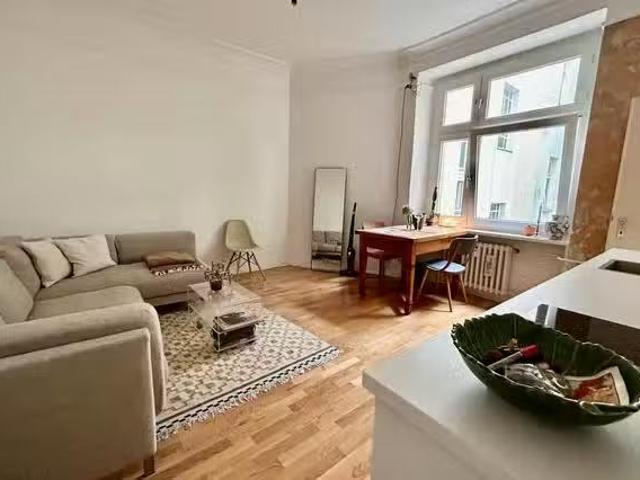 1 Zimmer Wohnung in Donaustraße, Neukölln