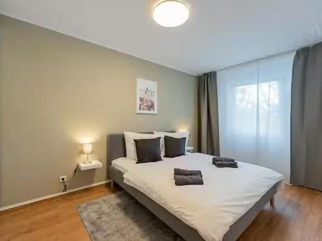 1 Zimmer Wohnung in Drakestraße, Bezirk Steglitz Zehlendorf
