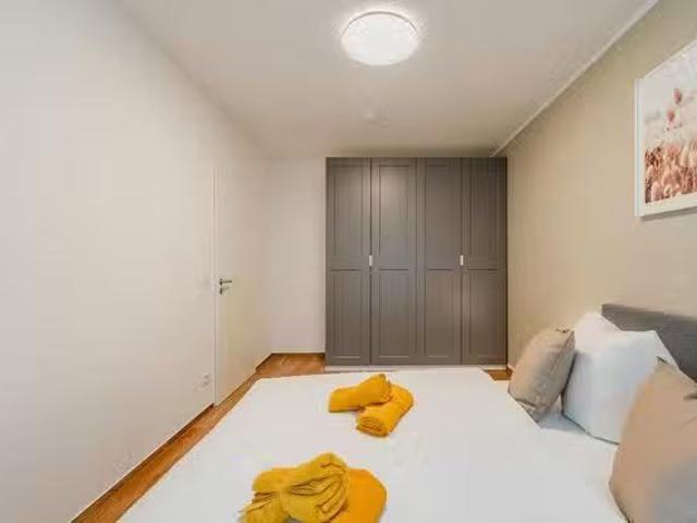 1 Zimmer Wohnung in Drakestraße, Bezirk Steglitz Zehlendorf