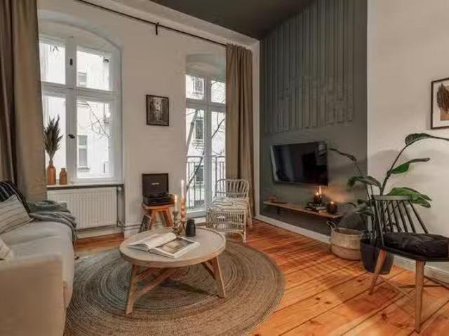1 Zimmer Wohnung in Erich Weinert Straße, Prenzlauer Berg
