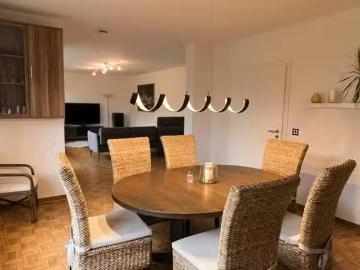 1 Zimmer Wohnung in Erntestraße, Refrath