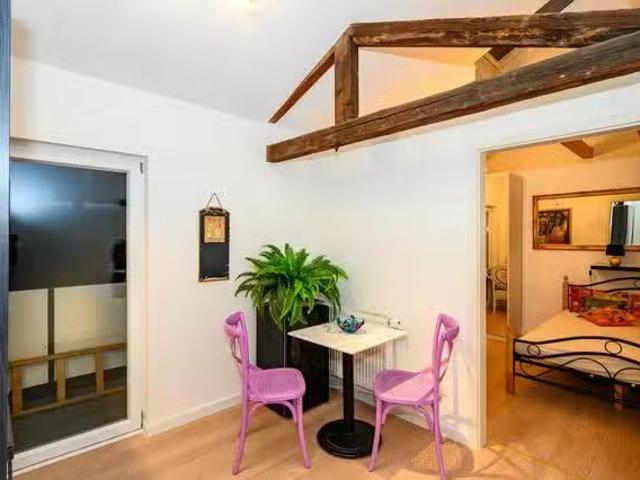1 Zimmer Wohnung in Estermannstraße, Graurheindorf