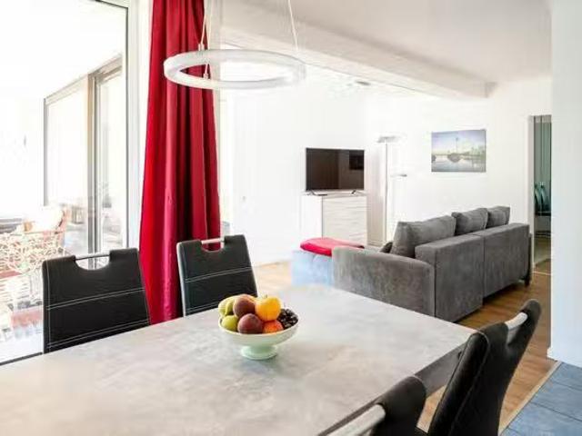 1 Zimmer Wohnung in Further Straße, Stadtbezirk 9