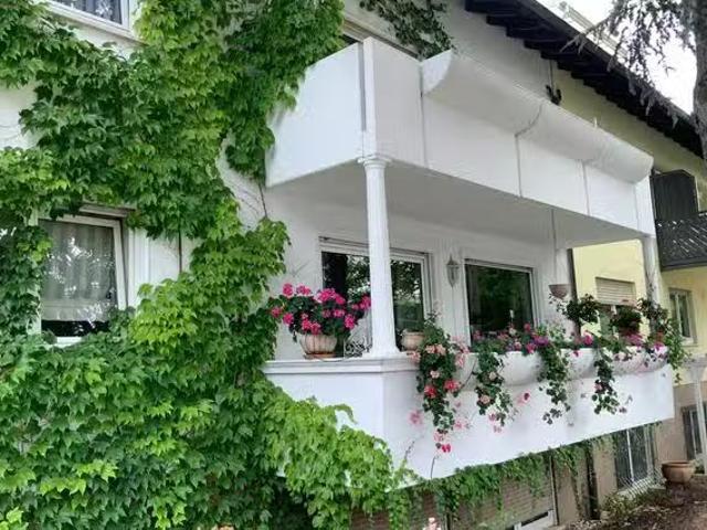 1 Zimmer Wohnung in Florianweg, Bergen Enkheim