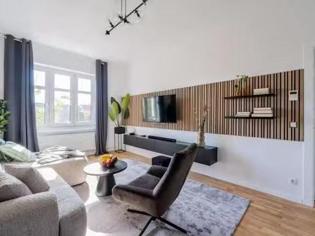 1 Zimmer Wohnung in Framstraße, Neukölln