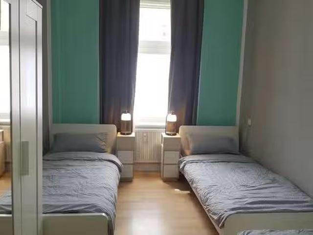 1 Zimmer Wohnung in Franziskastraße, Stadtbezirke II