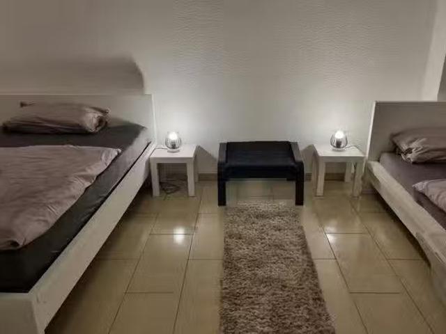 1 Zimmer Wohnung in Franziskastraße, Stadtbezirke II