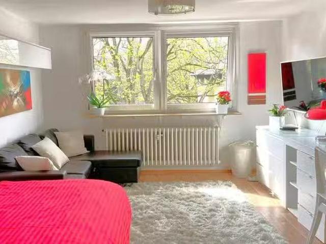 1 Zimmer Wohnung in Freiherr vom Stein Straße, Westend