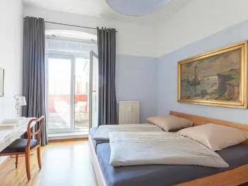1 Zimmer Wohnung in Friesenwall, Innenstadt