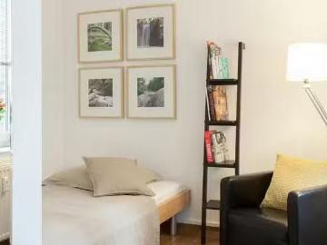 1 Zimmer Wohnung in Friesenwall, Innenstadt