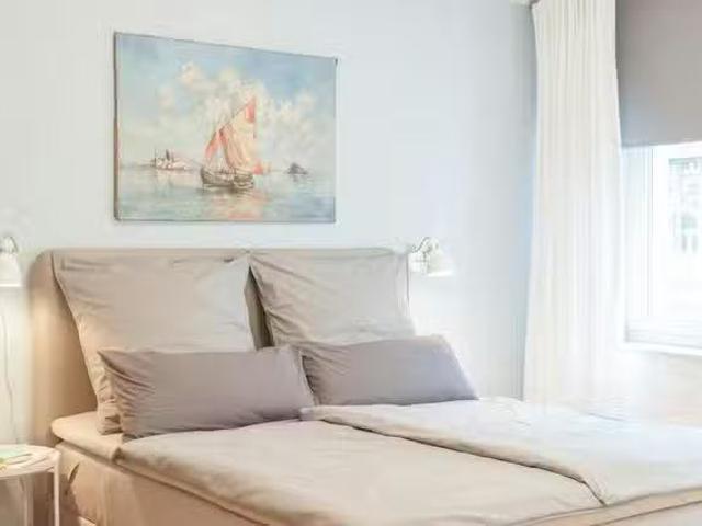 1 Zimmer Wohnung in Friesenwall, Innenstadt