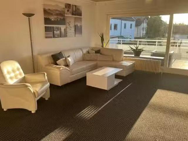 1 Zimmer Wohnung in Frühlingstraße, Ismaning