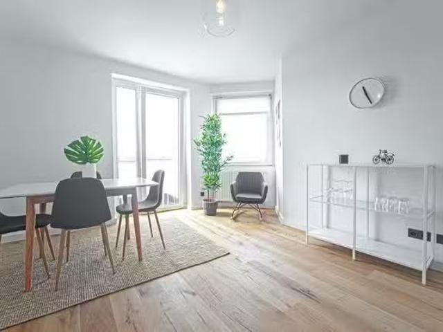 1 Zimmer Wohnung in Gladbacher Straße, Stadtbezirk 3